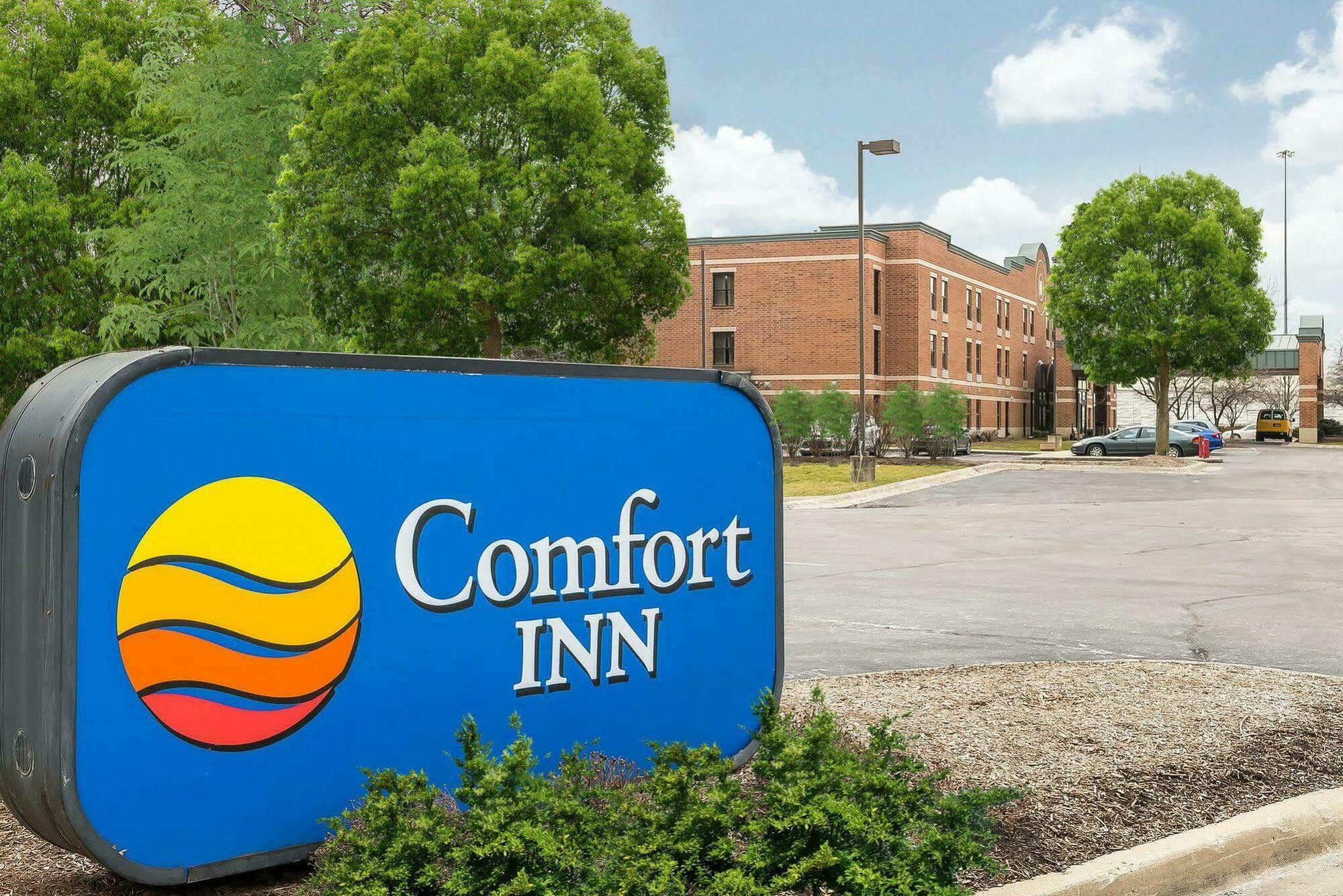 Comfort Inn Indianapolis North - Carmel Bagian luar foto